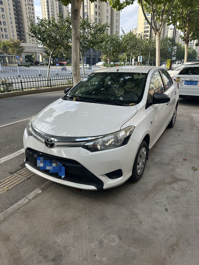 Toyota Vios 2014 Toyota Vios 2014 صورة سيارة