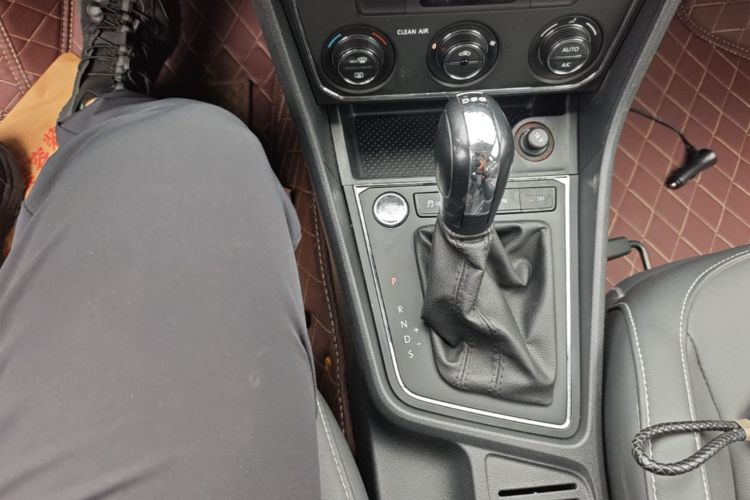 Volkswagen Lavida 2017 car image #18