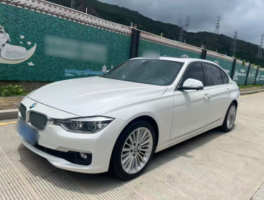 BMW 3 Series 2018 car image 
