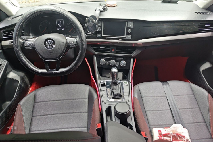 Volkswagen Bora 2019 car image #11