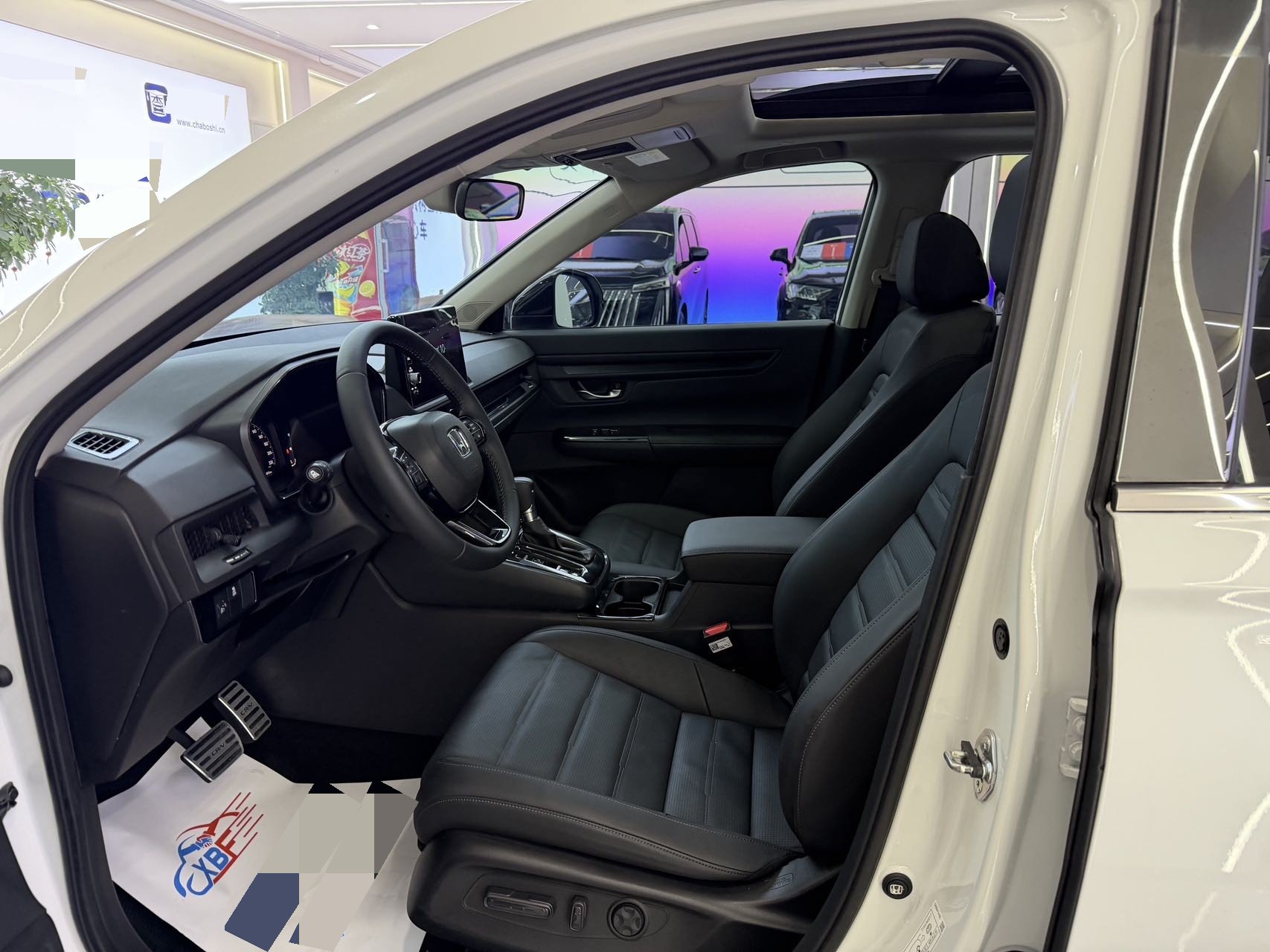 Honda CR-V 2023 immagine di auto #3