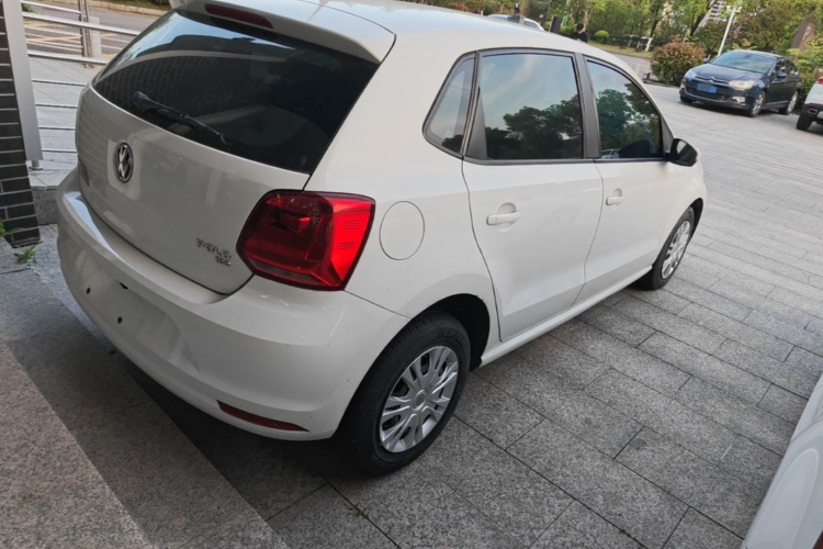 Volkswagen Polo 2019 car image #7