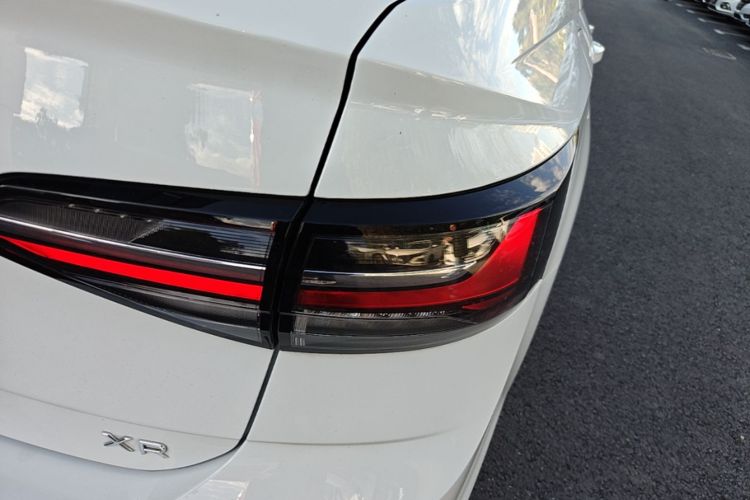 Volkswagen Lavida 2026 car image #8