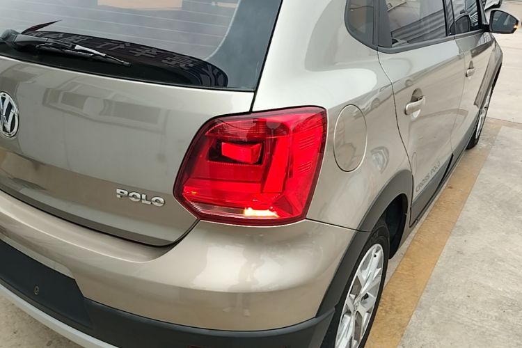 Volkswagen Polo 2016 #8 Volkswagen Polo 2016 car image #8