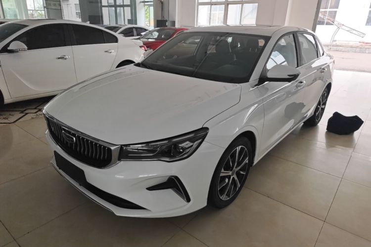 GEELY Emgrand 2021 car image #2