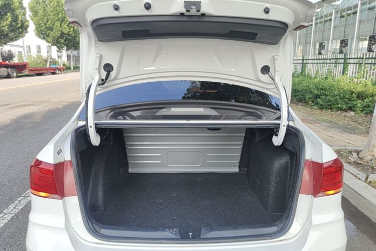 Volkswagen Santana 2019 #19 Volkswagen Santana 2019 car image #19
