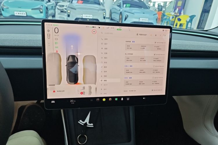 Tesla Model 3 2024 #13 Tesla Model 3 2024 car image #13
