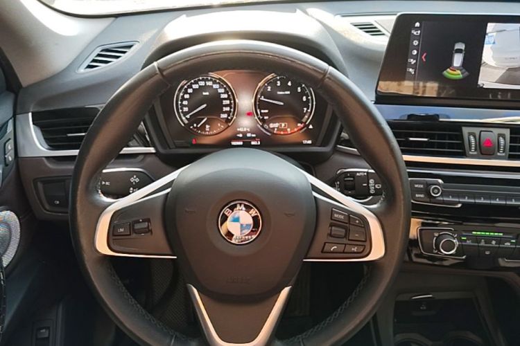 BMW X1 2021 car image #16