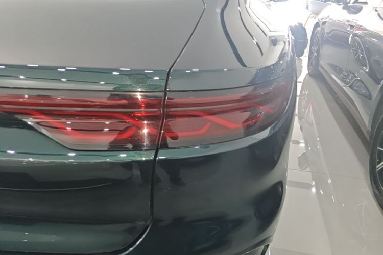 BYD Han 2022 #8 BYD Han 2022 car image #8