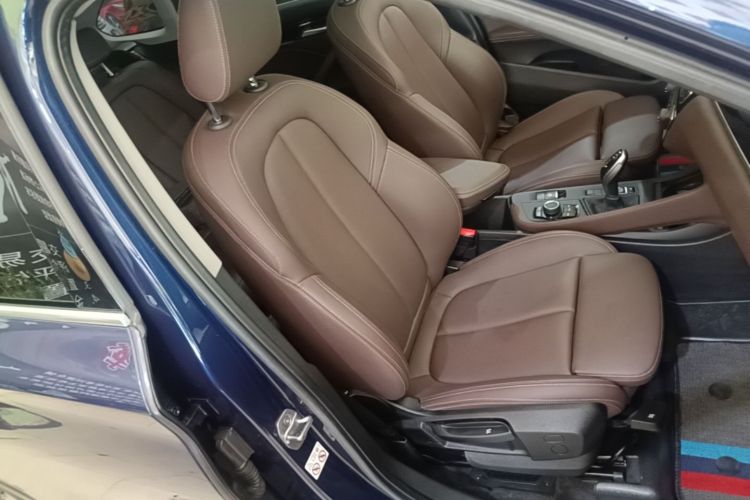 BMW X1 2019 car image #24