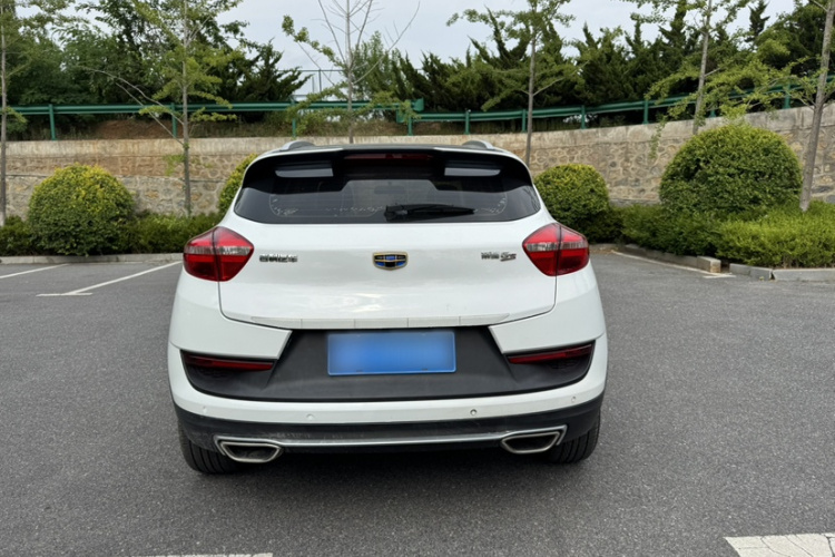 GEELY Emgrand GS 2017 car image #8