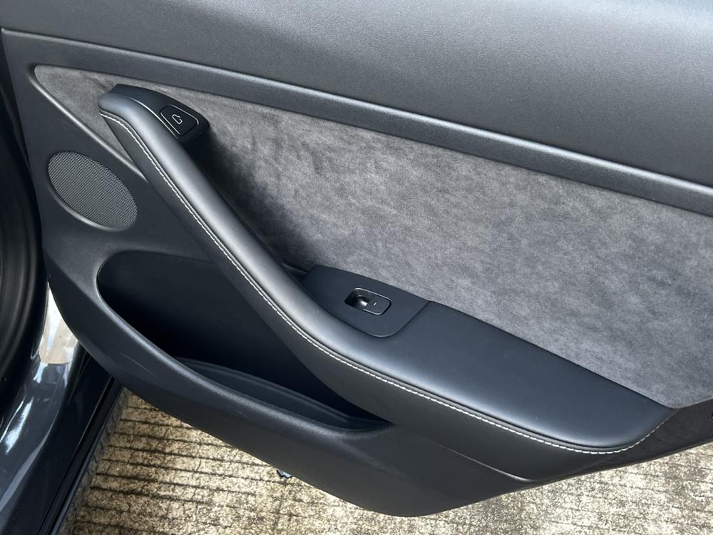 Tesla Model 3 2022 car image #13