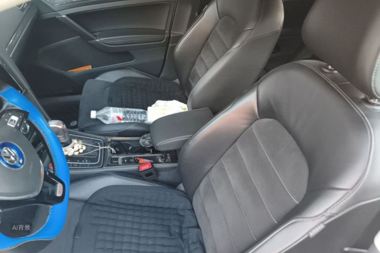 Volkswagen Golf 2020 صورة سيارة #17
