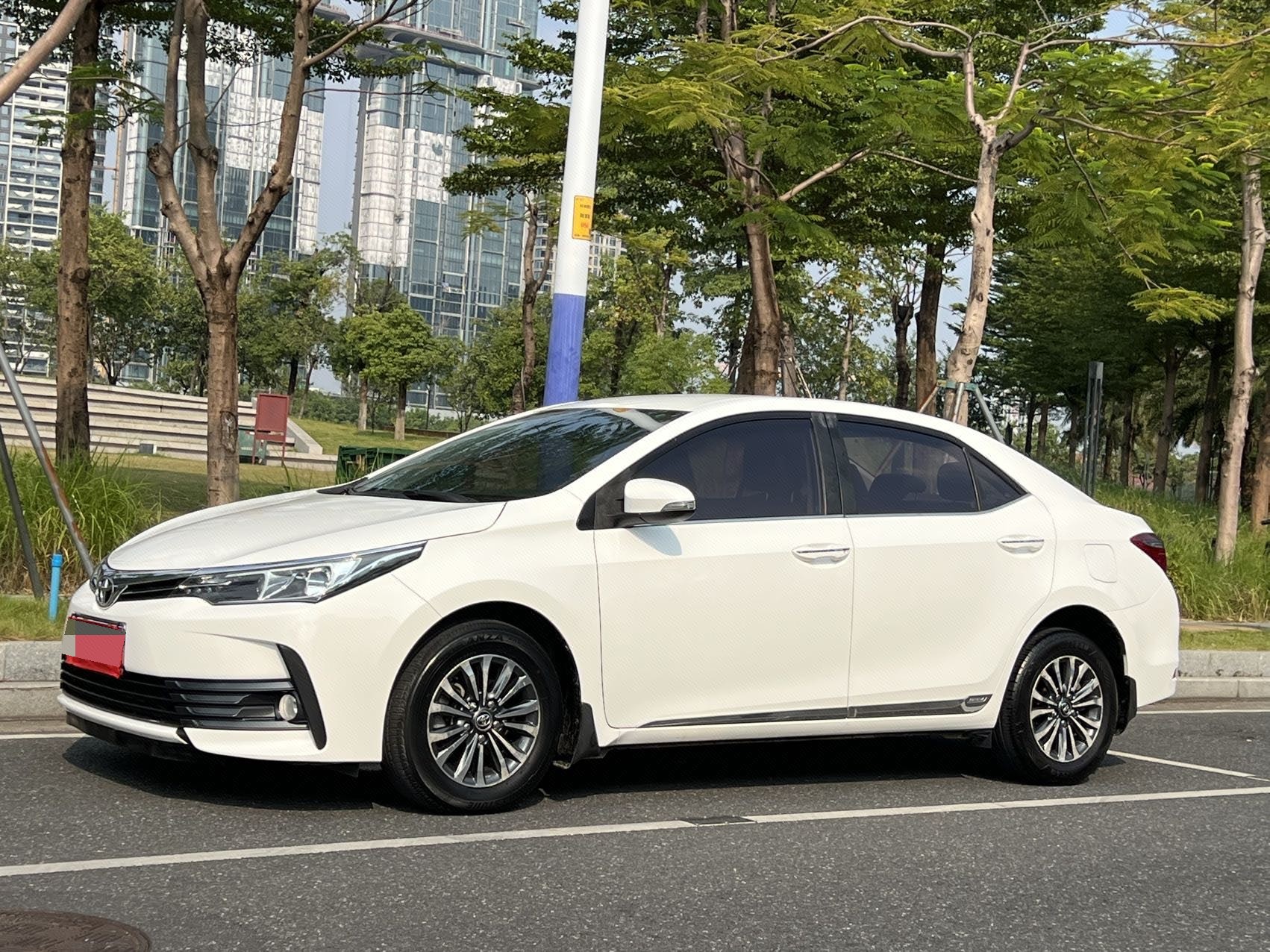 Toyota Corolla 2018 Toyota Corolla 2018 car image