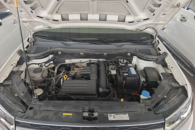 Volkswagen Tharu 2020 car image #20