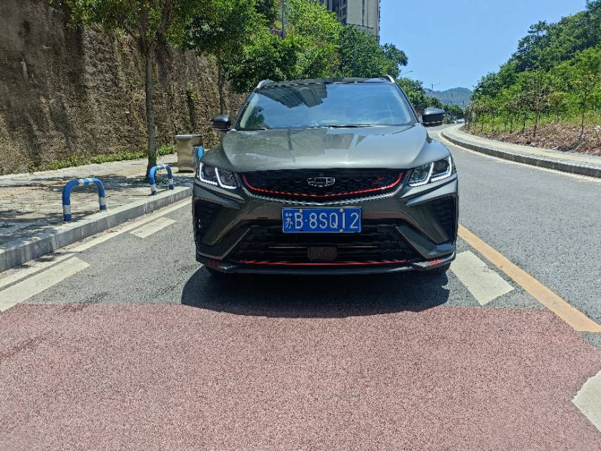 GEELY Coolray 2022 image de voiture #2