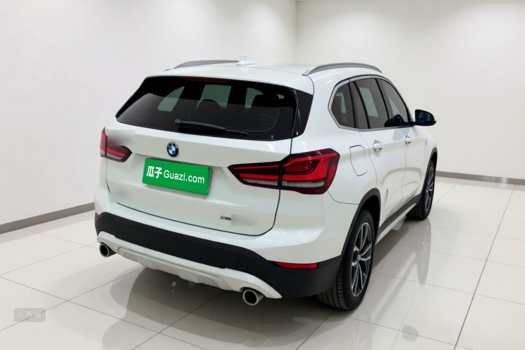 BMW X1 2021 car image #6