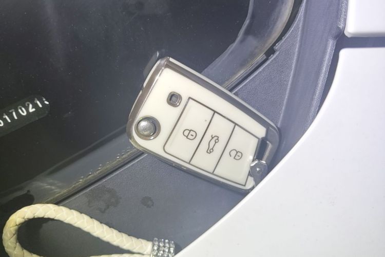 Volkswagen Bora 2019 car image #9