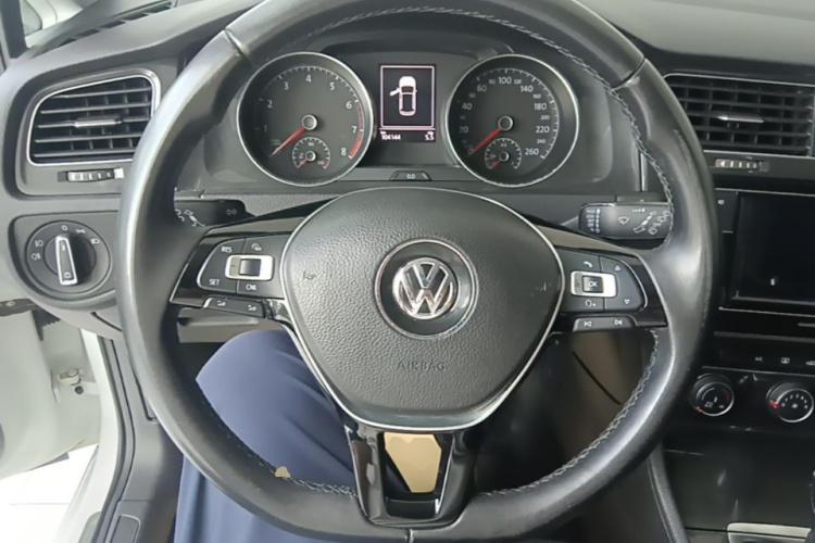 Volkswagen Golf 2018 #11 Volkswagen Golf 2018 car image #11