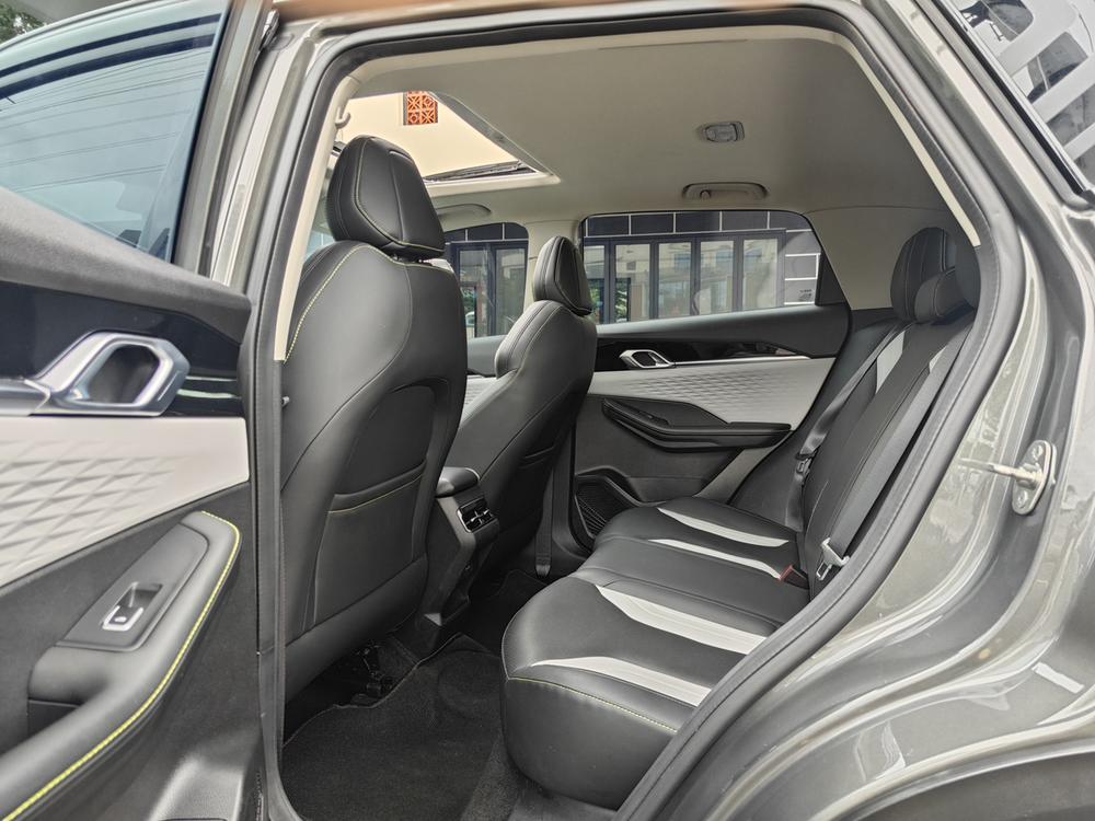 GEELY Coolray 2023 #19 GEELY Coolray 2023 car image #19