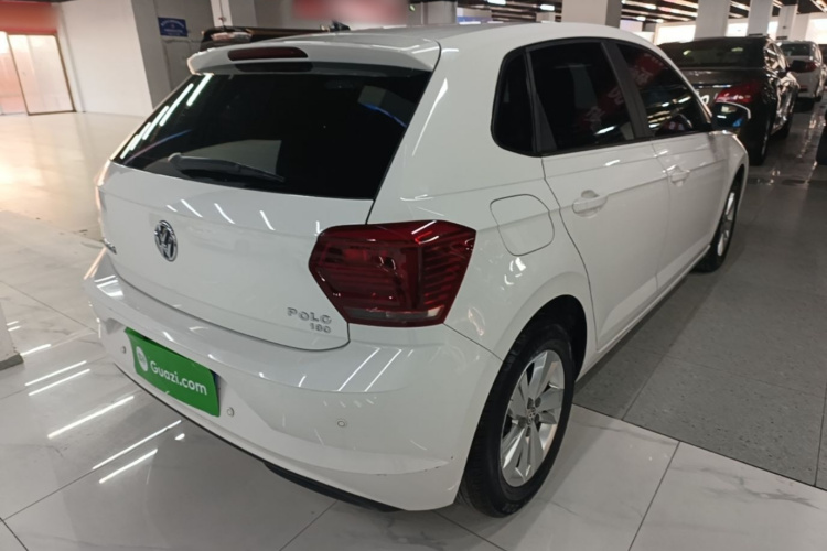 Volkswagen Polo 2020 car image #5