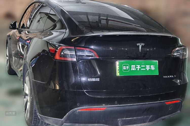 Tesla Model Y 2022 immagine di auto #5