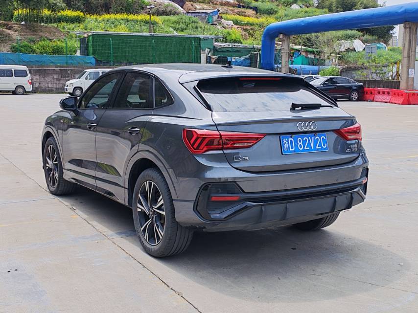 Audi Q3 Sportback 2022 #9 Audi Q3 Sportback 2022 car image #9