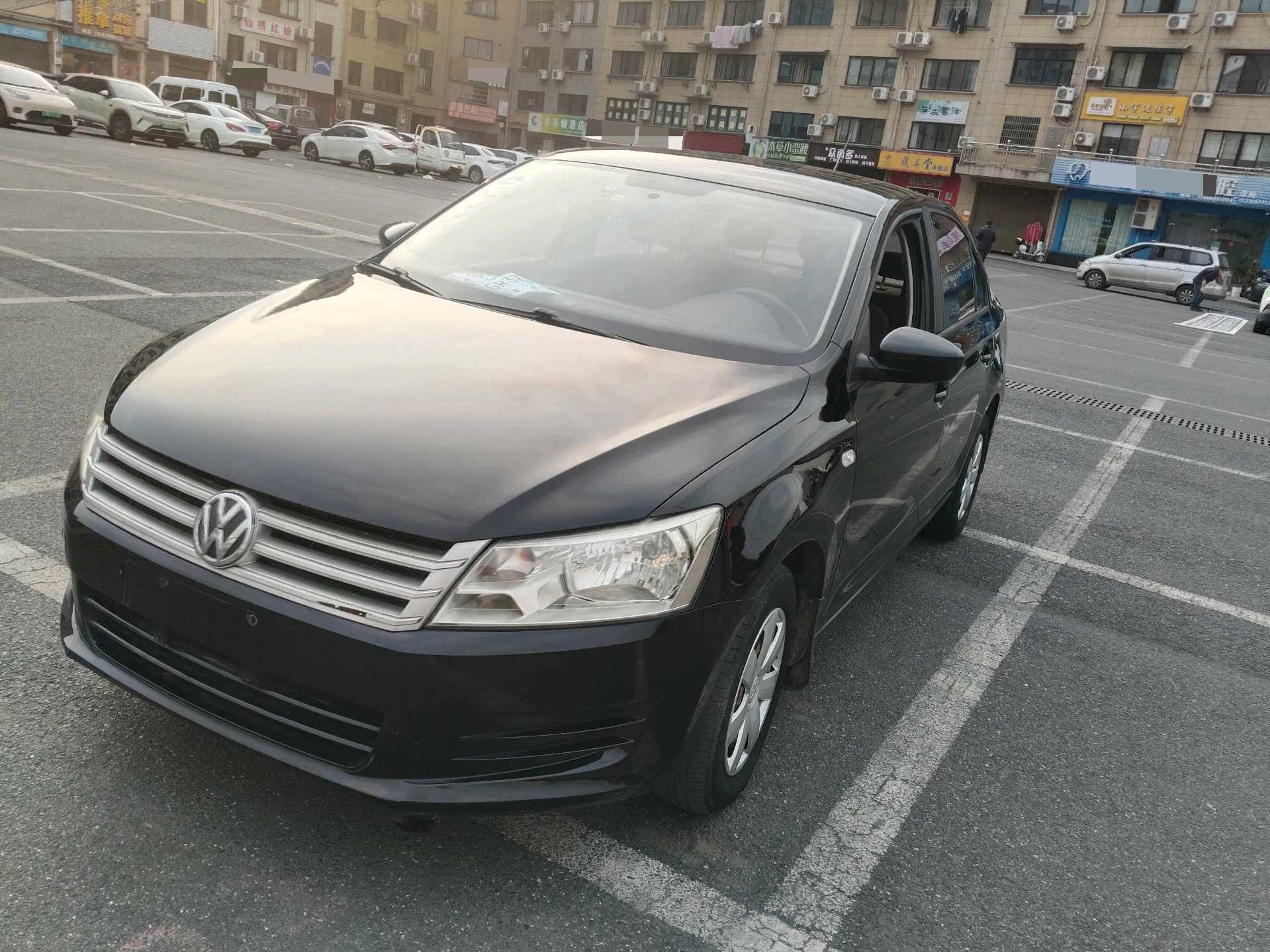 Volkswagen Santana 2015 car image 