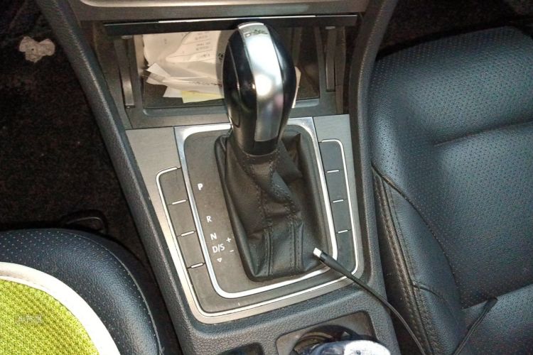 Volkswagen Golf 2015 #16 Volkswagen Golf 2015 car image #16