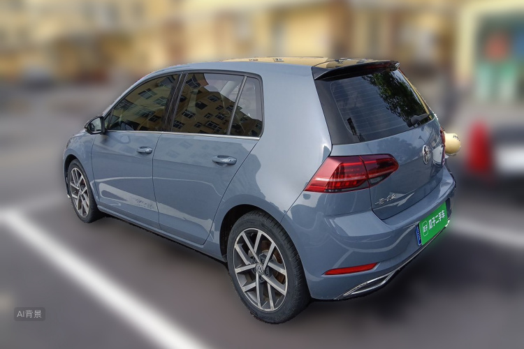Volkswagen Golf 2019 car image #5