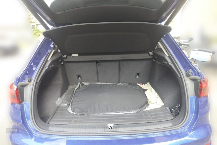 Audi Q3 2021 car image #21