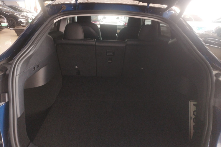 Tesla Model Y 2022 #19 Tesla Model Y 2022 car image #19