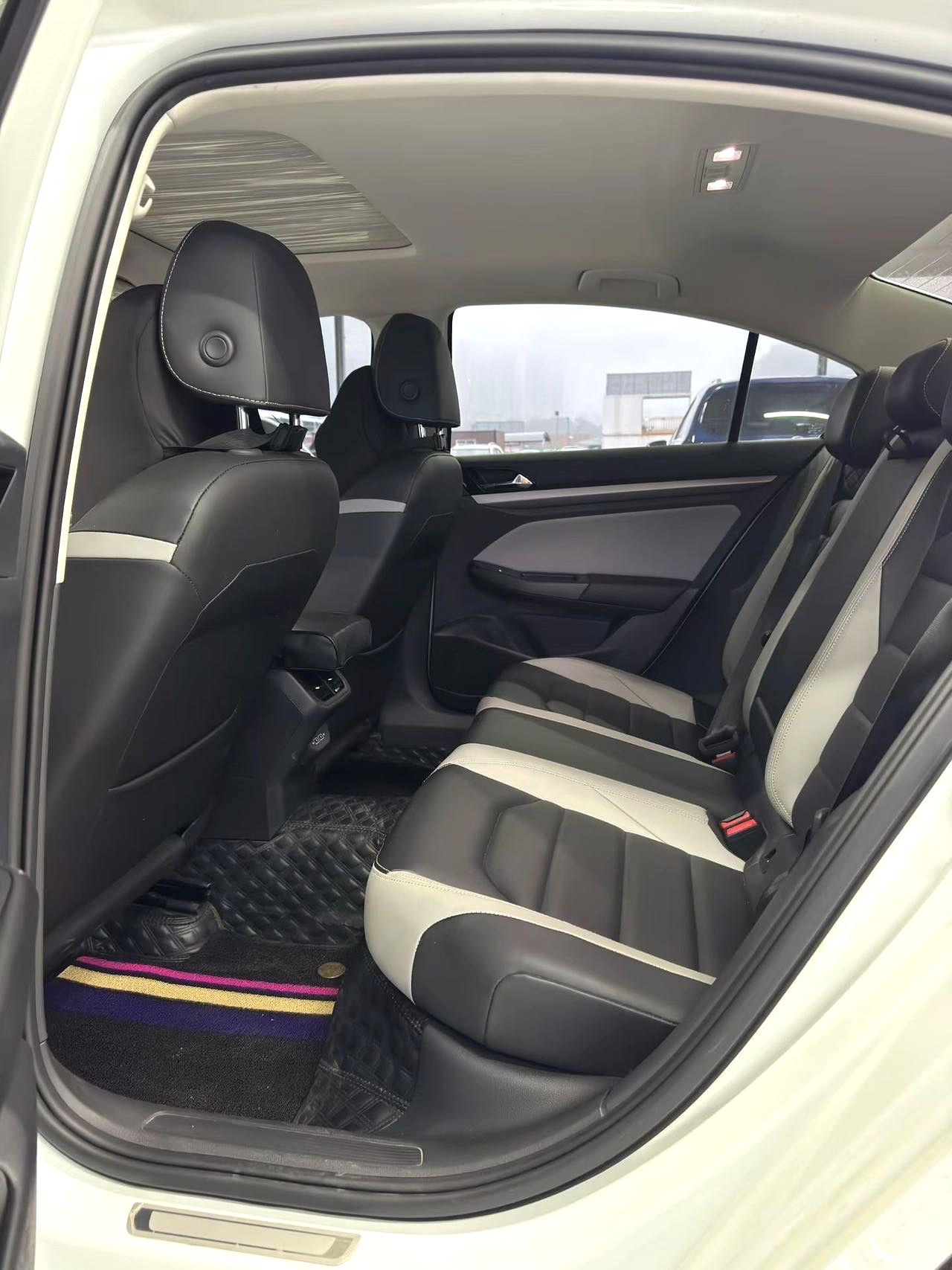 2023 imagen de coche #5