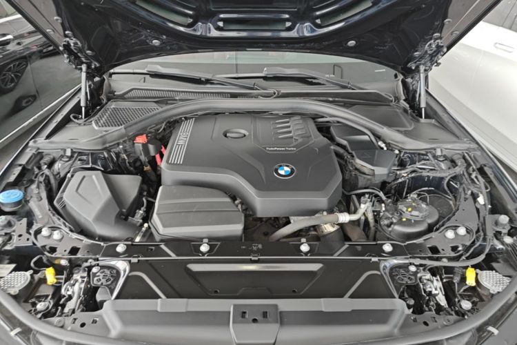 BMW 3 Series 2022 #20 BMW 3 Series 2022 car image #20
