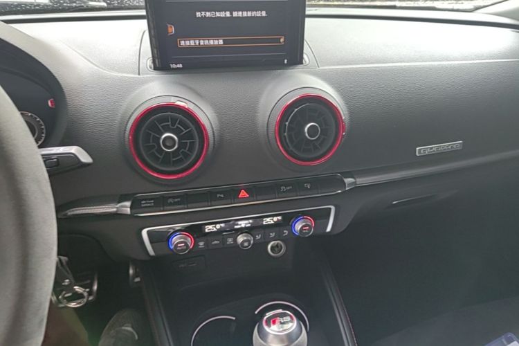 Audi A3 2017 car image #13