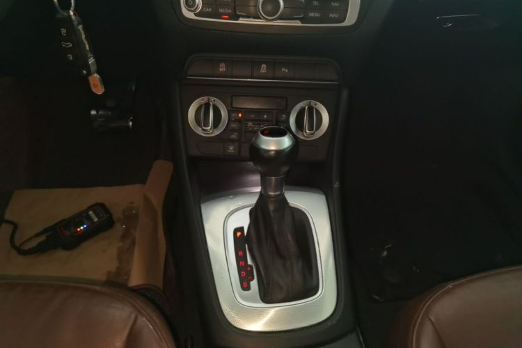 Audi Q3 2016 #18 Audi Q3 2016 immagine di auto #18