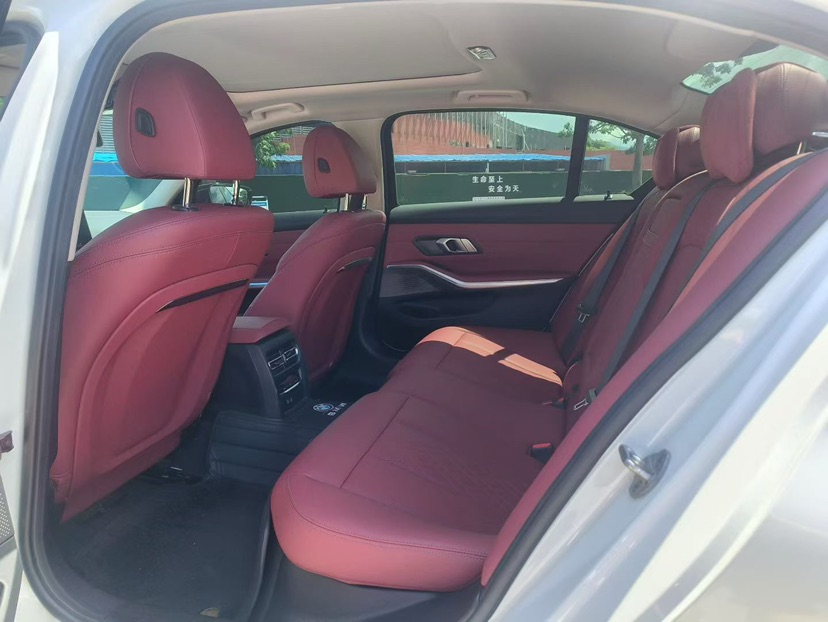 BMW i3 2024 car image #5