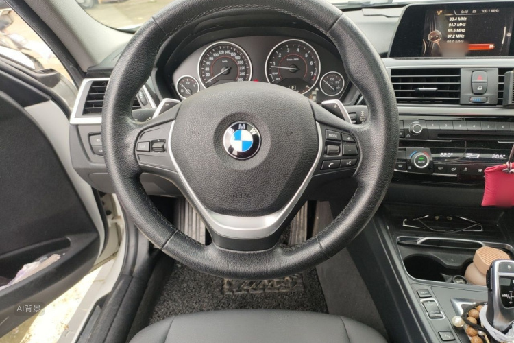 BMW 3 Series 2017 #12 BMW 3 Series 2017 car image #12