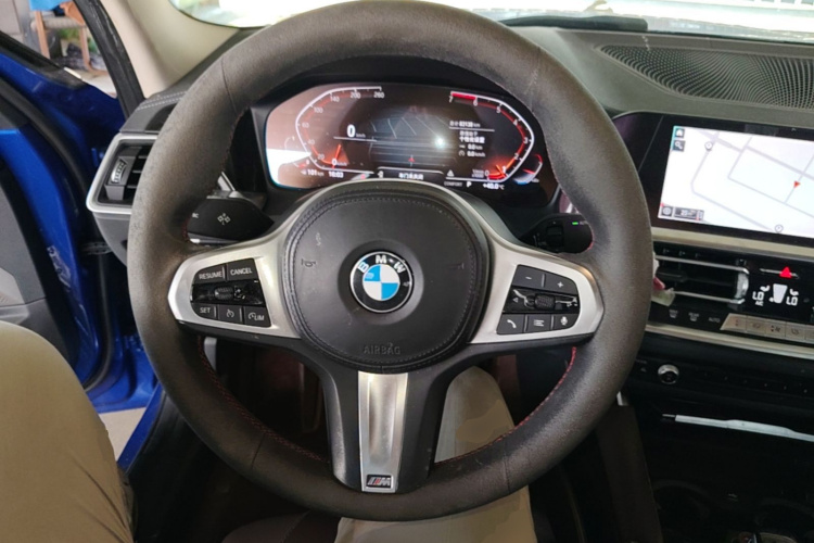 BMW 3 Series 2021 car image #11