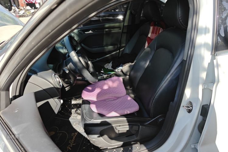 Audi A3 2020 car image #17