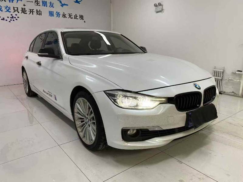 BMW 3 Series 2018 #2 BMW 3 Series 2018 car image #2