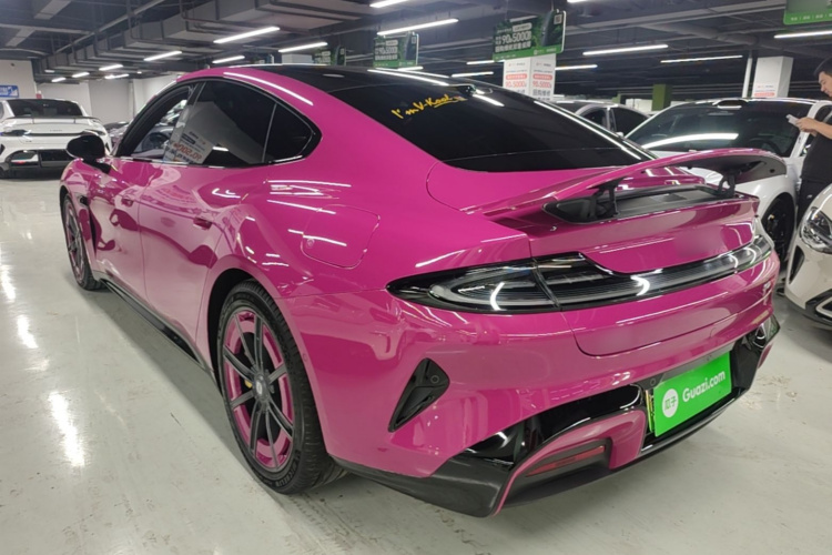 MI SU7 2025 car image #5