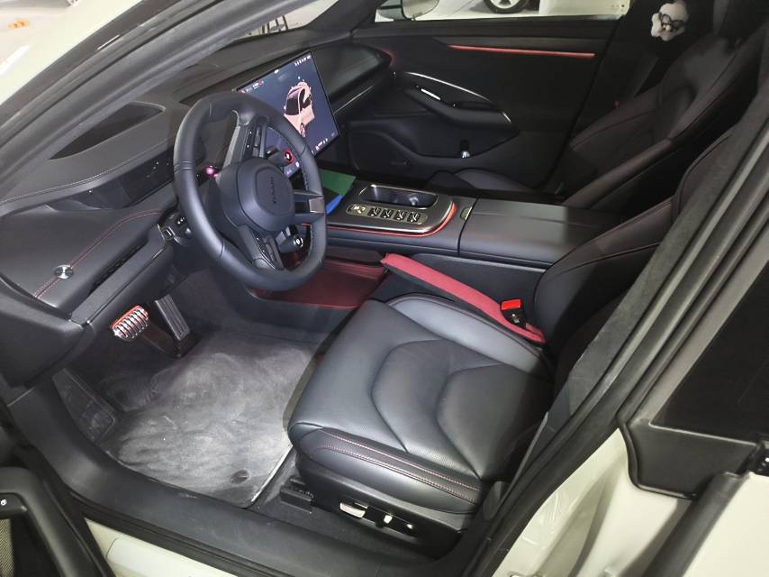 2025 #5 2025 car image #5