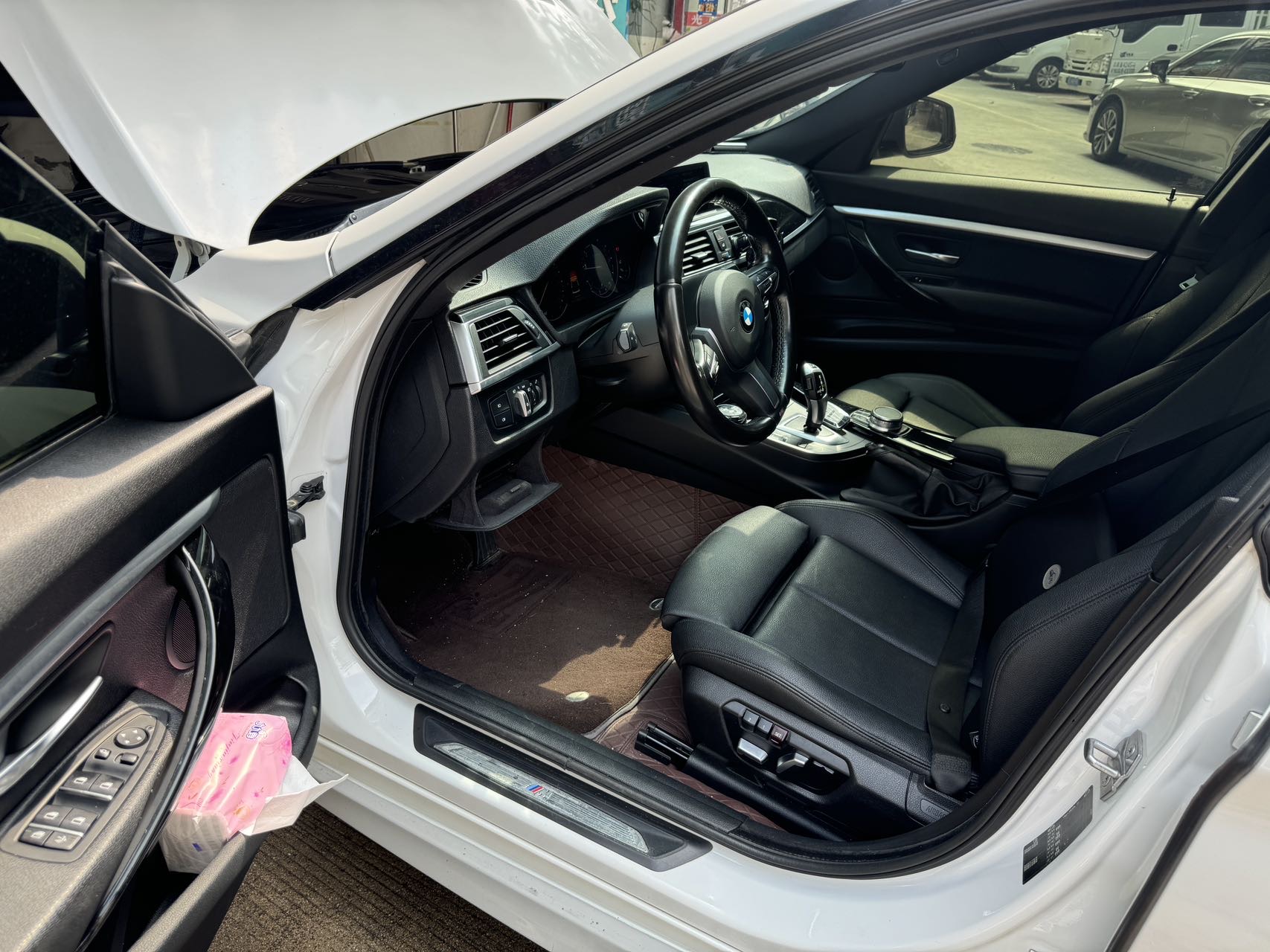 BMW 3 Series GT 2021 immagine di auto #3