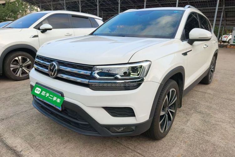 Volkswagen Tharu 2022 car image #2