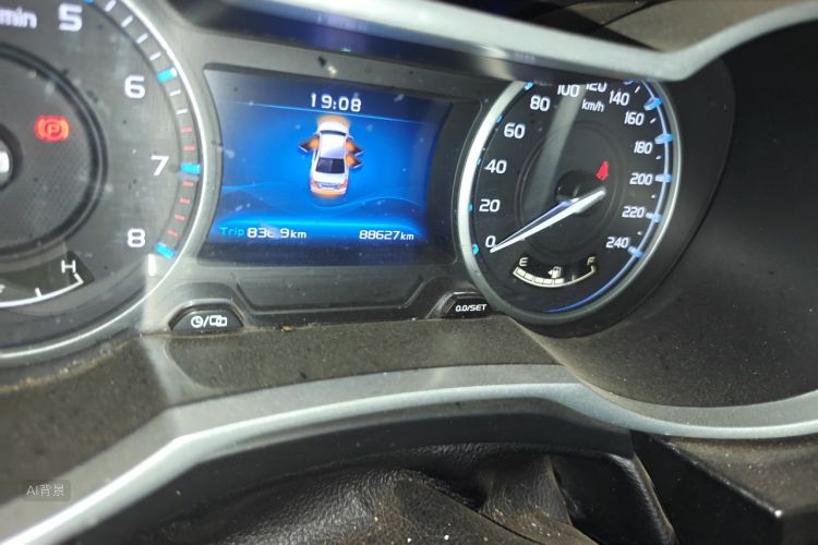 GEELY Emgrand 2017 #14 GEELY Emgrand 2017 car image #14