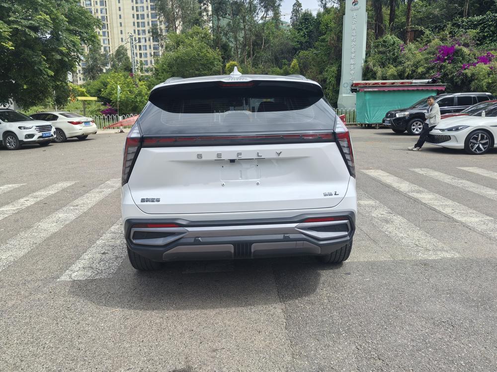 GEELY Boyue L 2023 car image #5