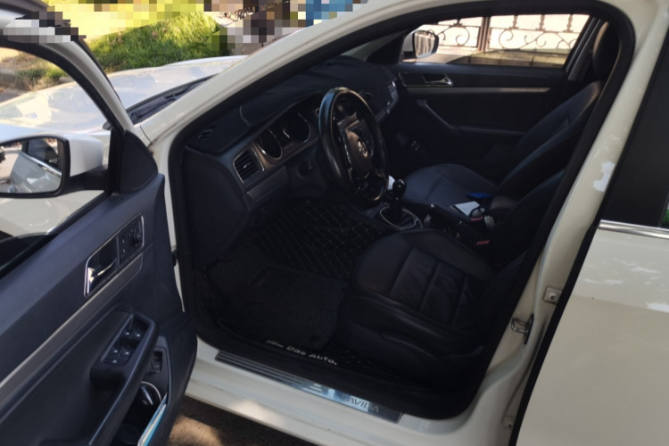 Volkswagen Lavida 2016 car image #9