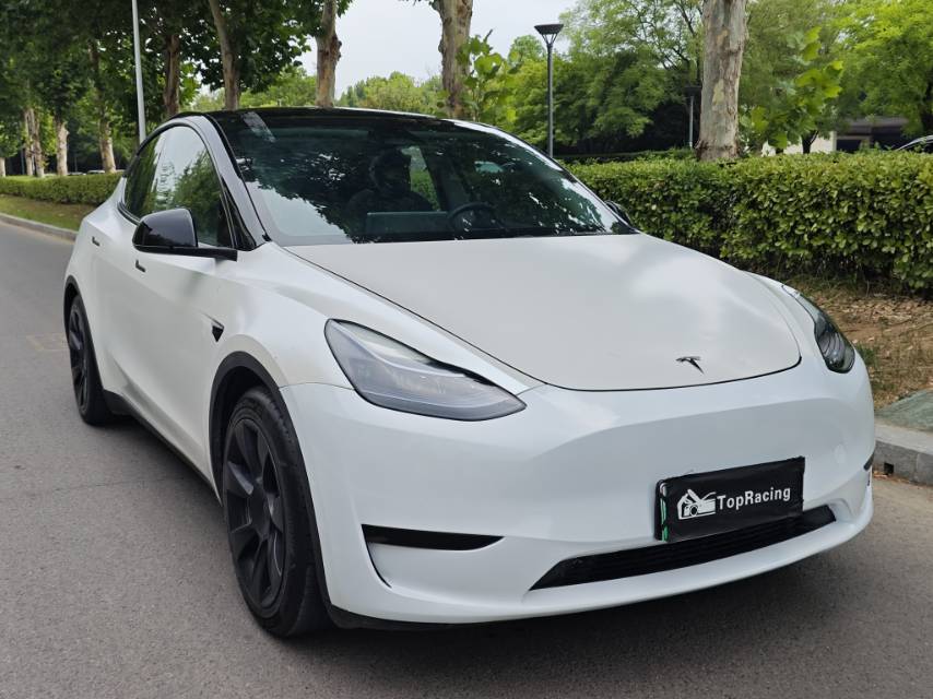 Tesla Model Y 2022 #3 Tesla Model Y 2022 car image #3