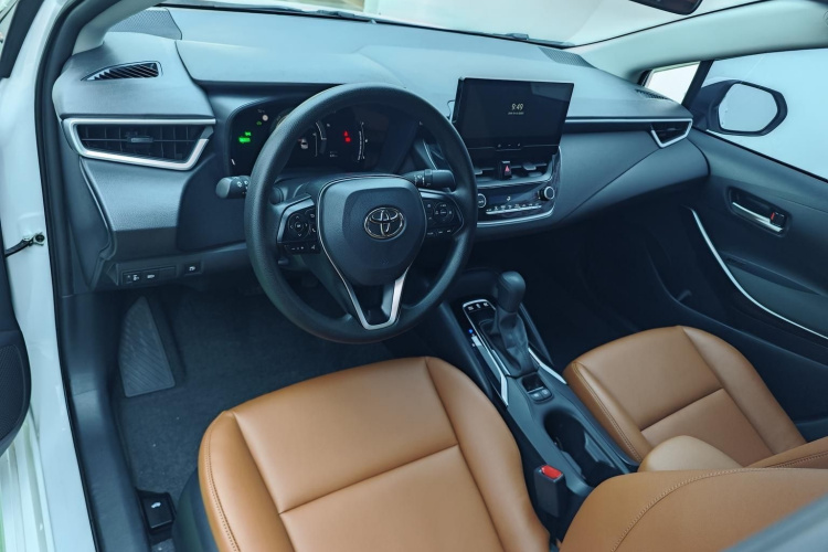 Toyota Corolla 2024 car image #17